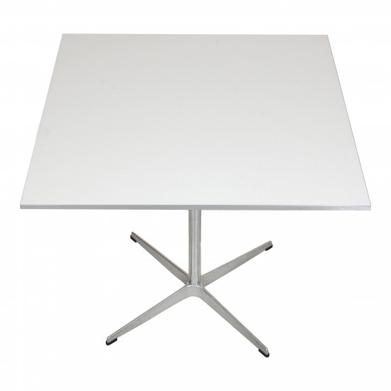 Arne Jacobsen cafebord med hvid laminat 80x80 cm